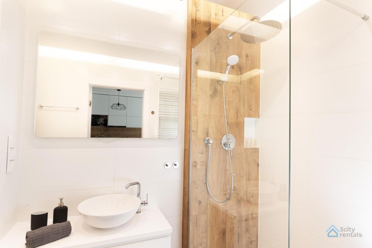 Apartment Elegancki 3city W Gdyni Z Parkingiem By Renters Gdynia